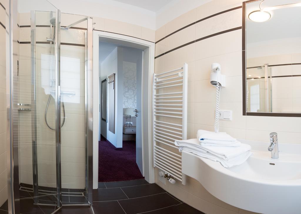 Hotel Restaurant Zum Heidekrug Bersenbrück Pokoj fotografie